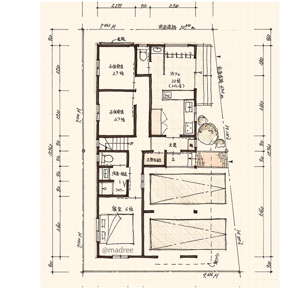 10人が集う賑やかな食事時間、兄弟家族がシェアハウスのように暮らす家