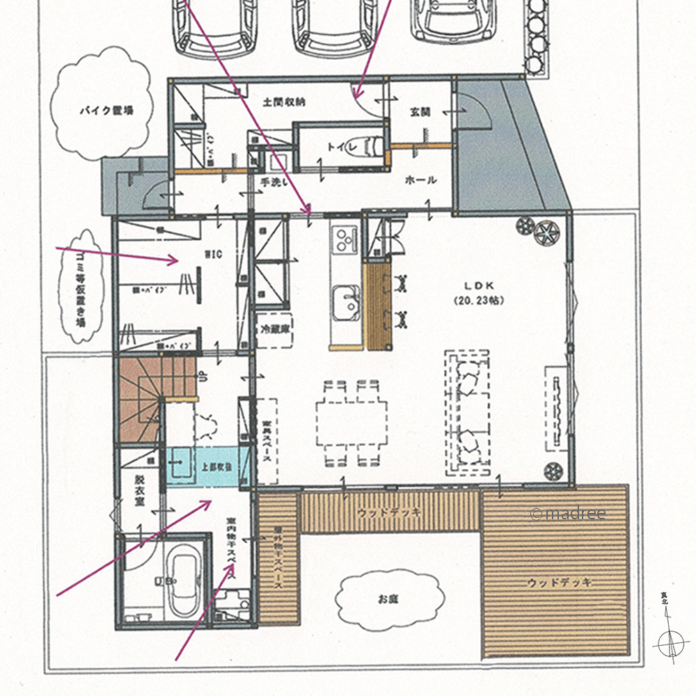 充実裏動線でスッキリLDKをキープ、夫婦各々の趣味も楽しむ遊び心ある家