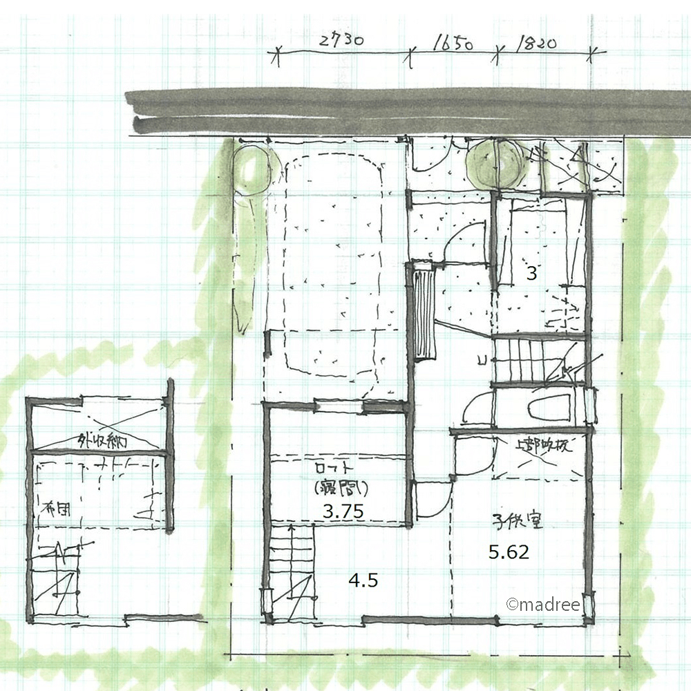 収納も寝場所もロフトで空間活用、家族でゴロンと過ごせる床座リビングの家