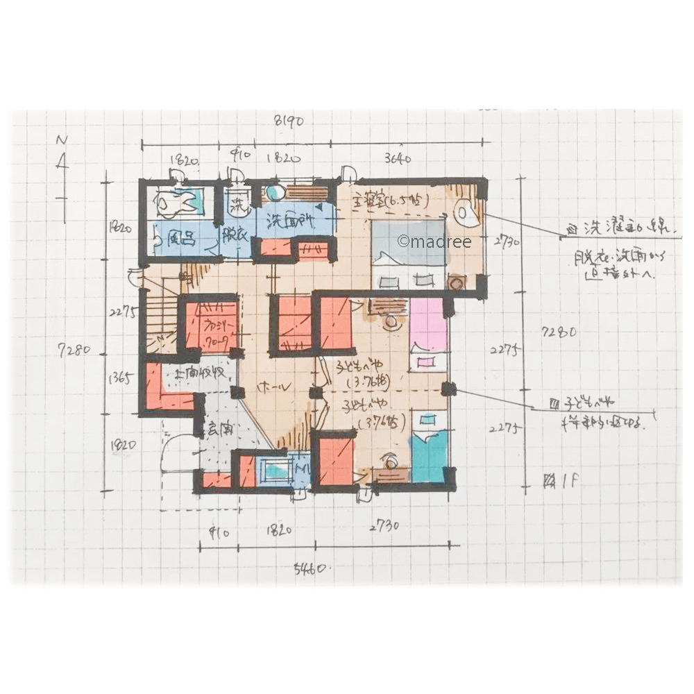 帰宅後はまずお風呂できれいさっぱり、光と緑が差し込む遊びある2階LDKの家