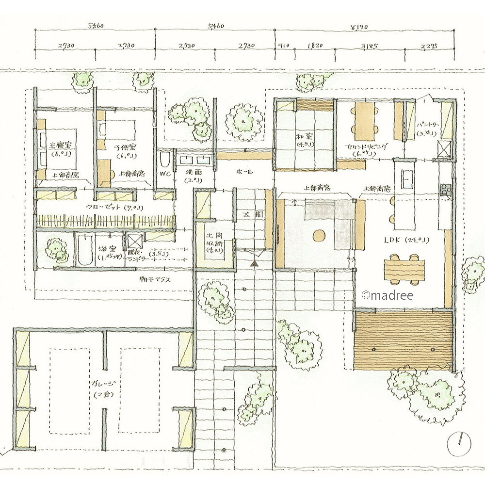 横長の土地を玄関中心にゾーン分け、日当たり良いのびやかな家