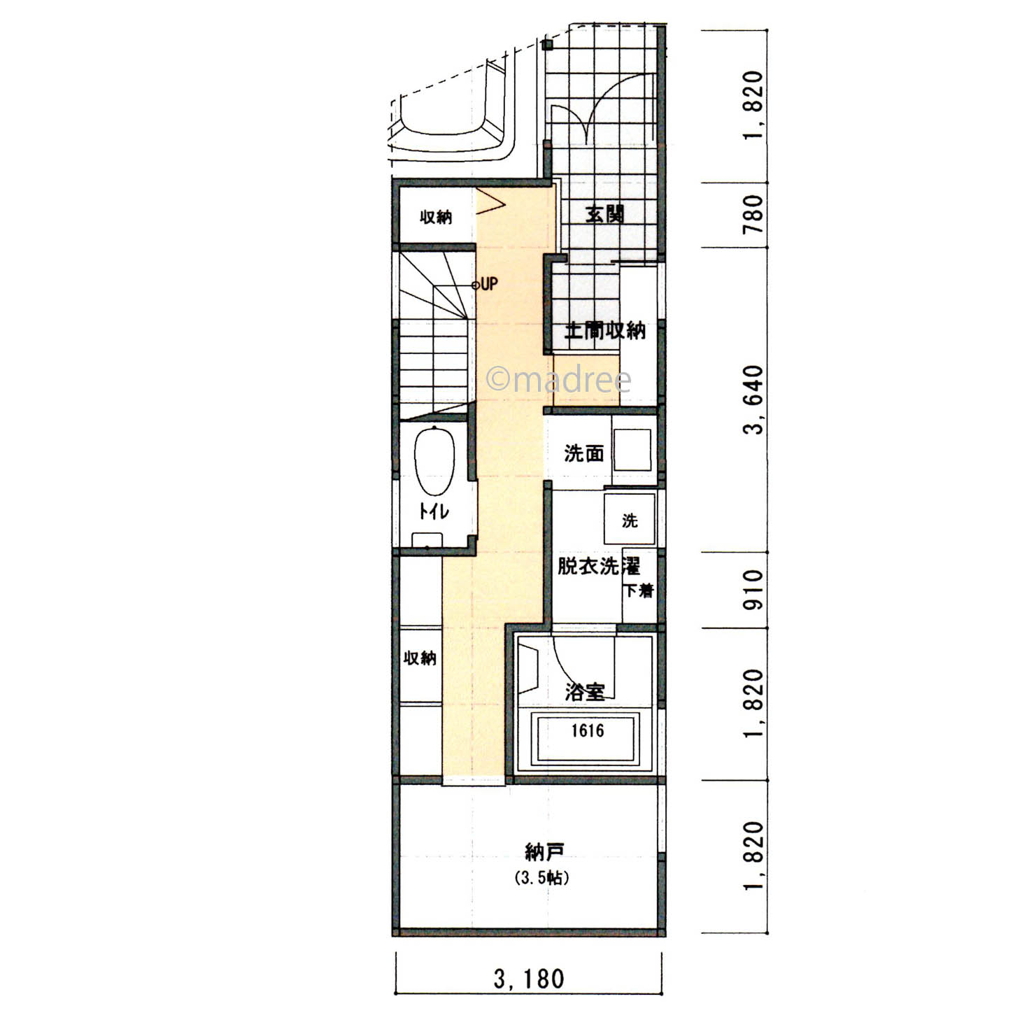 奥まで明るい真っ直ぐな生活動線、トップライトから光が届く3階建ての家