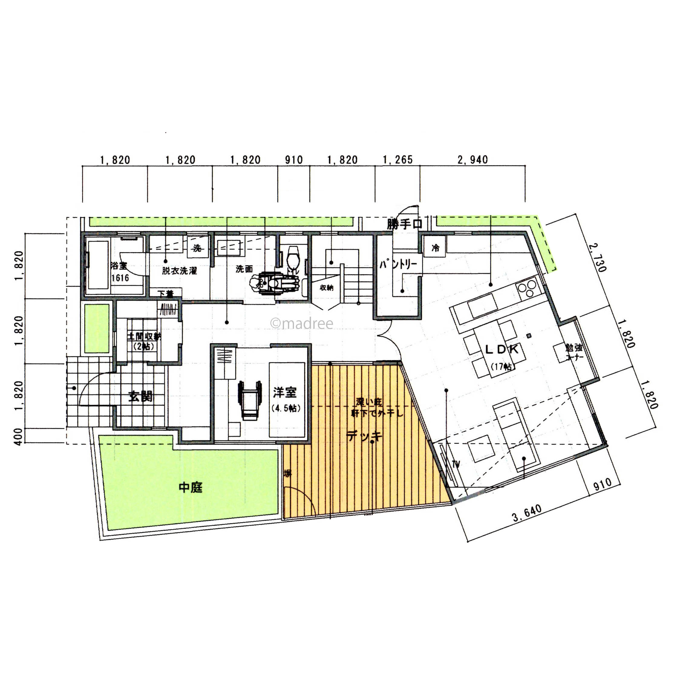 広々デッキと中庭に視線が抜ける、心地良い自然光で過ごす採光工夫の家