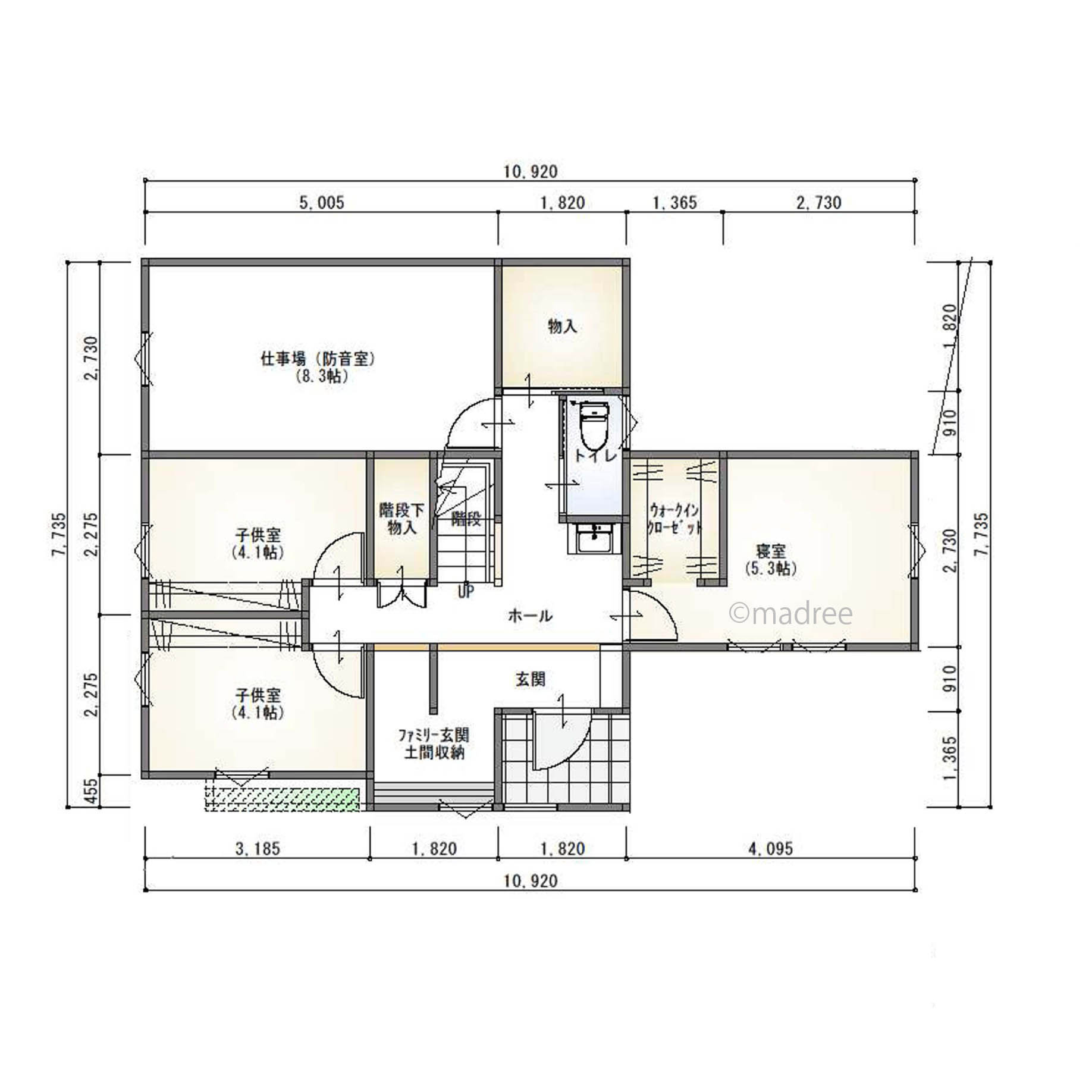 防音仕様の仕事部屋や来客動線を確保しつつ、個人のプライバシーを保てる2階が生活中心の家