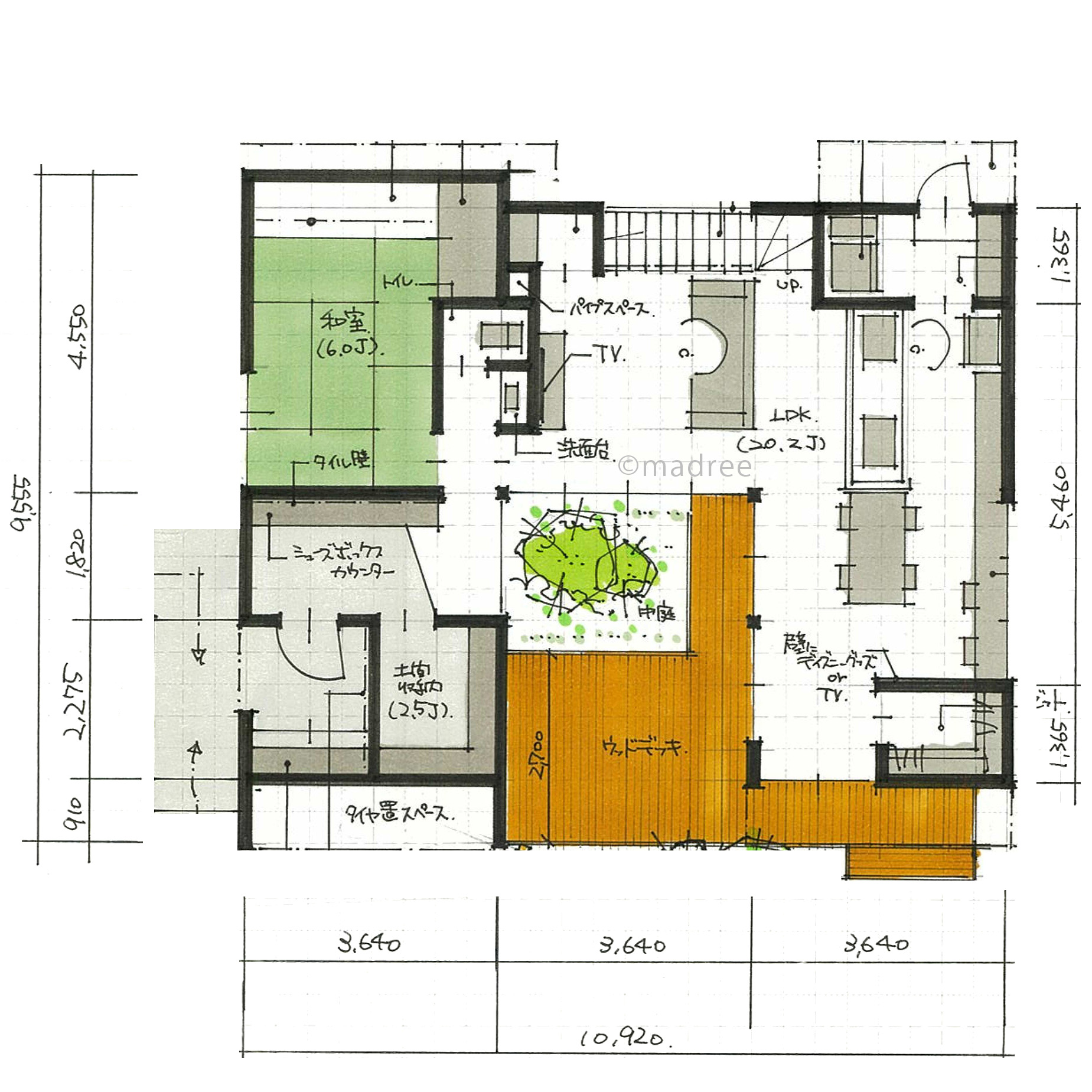 趣味をとことん楽しむ！コレクションが詰まった壁面収納のある家