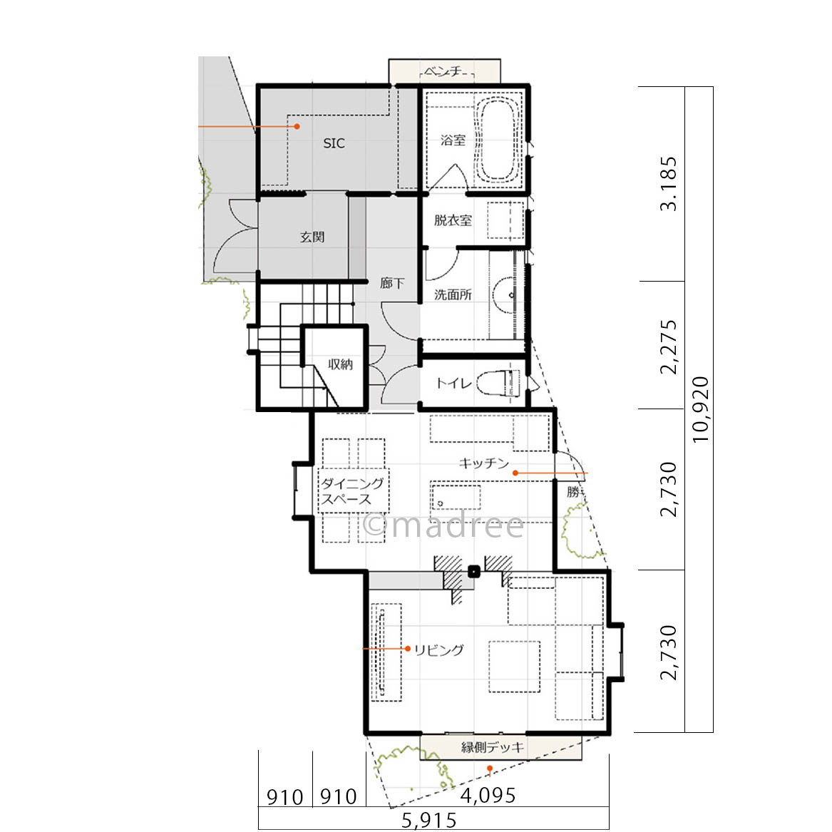 帰宅動線でしっかり片付く、空間的広がりを生むピットリビングの家