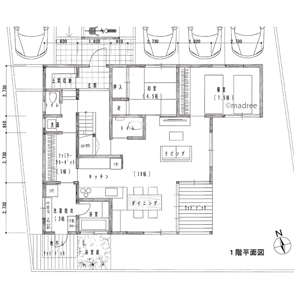 デッドスペースなしで片付け上手に、裏動線共用の二世帯住宅