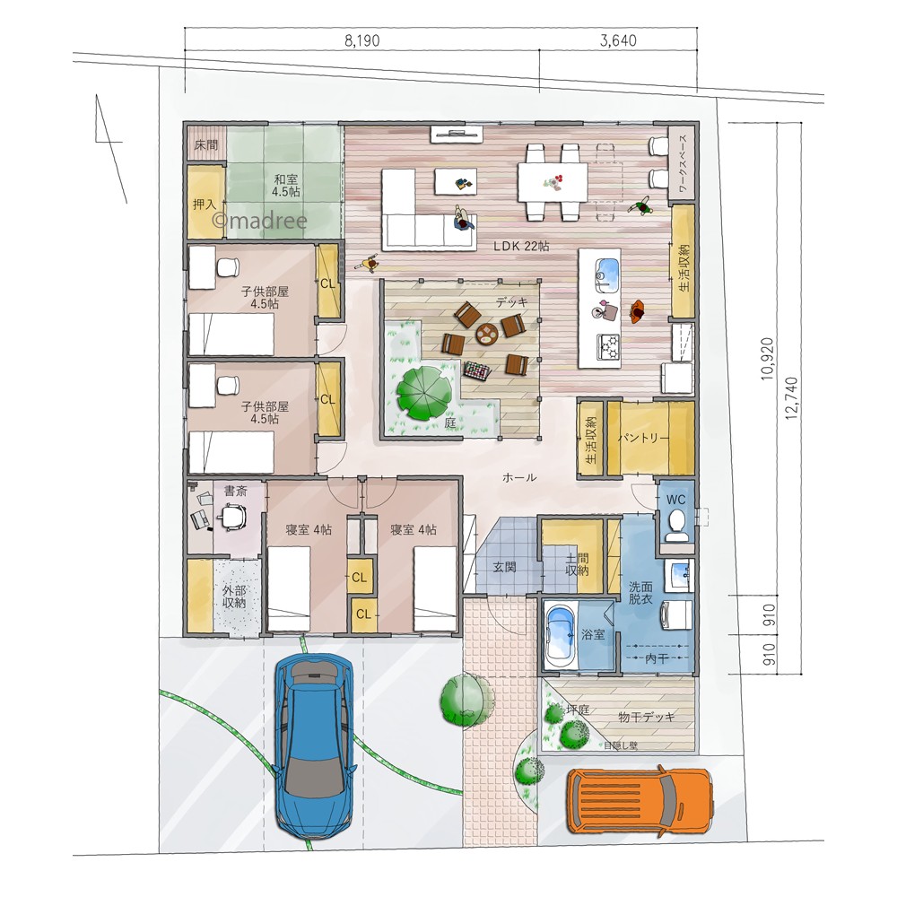 中庭から光取り込む北側リビングで、眺め生かした高台の家