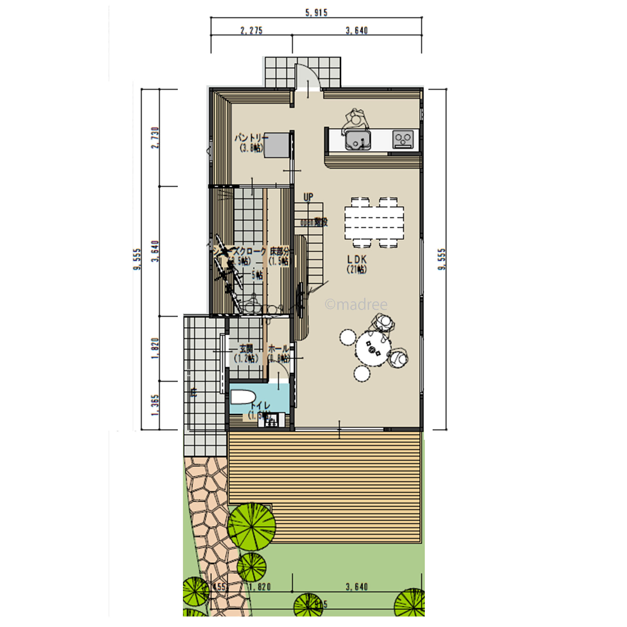 玄関からキッチンまでウォークスルーで繋ぐ、備蓄も可能な収納空間のある家