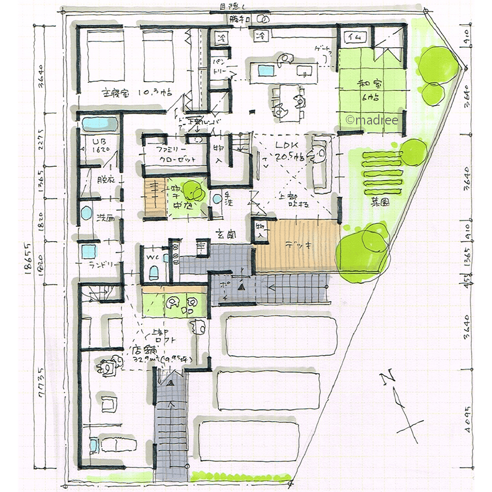 ぐるっと回れる中庭でオンオフ空間わけ、爽やかな光と緑感じる店舗兼用の家