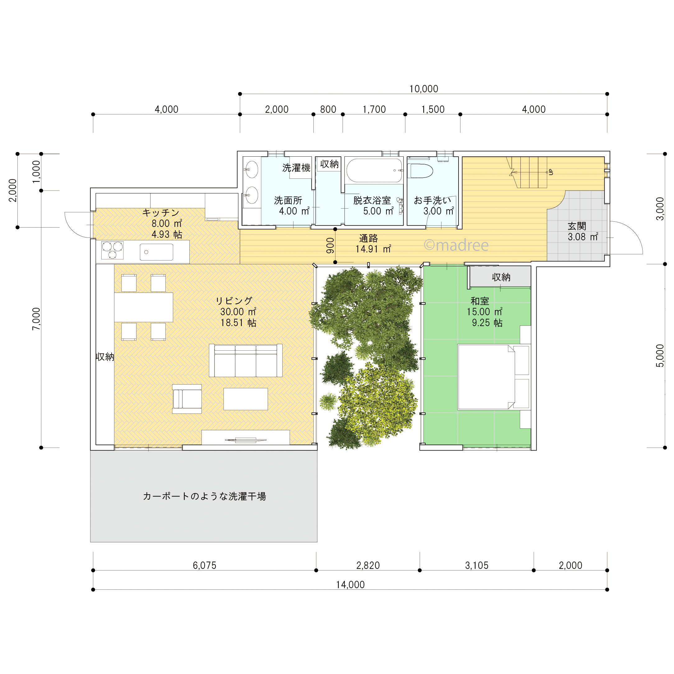 仕切りは少なくシンプルに、中庭の緑を眺めながら暮らすモダンな家